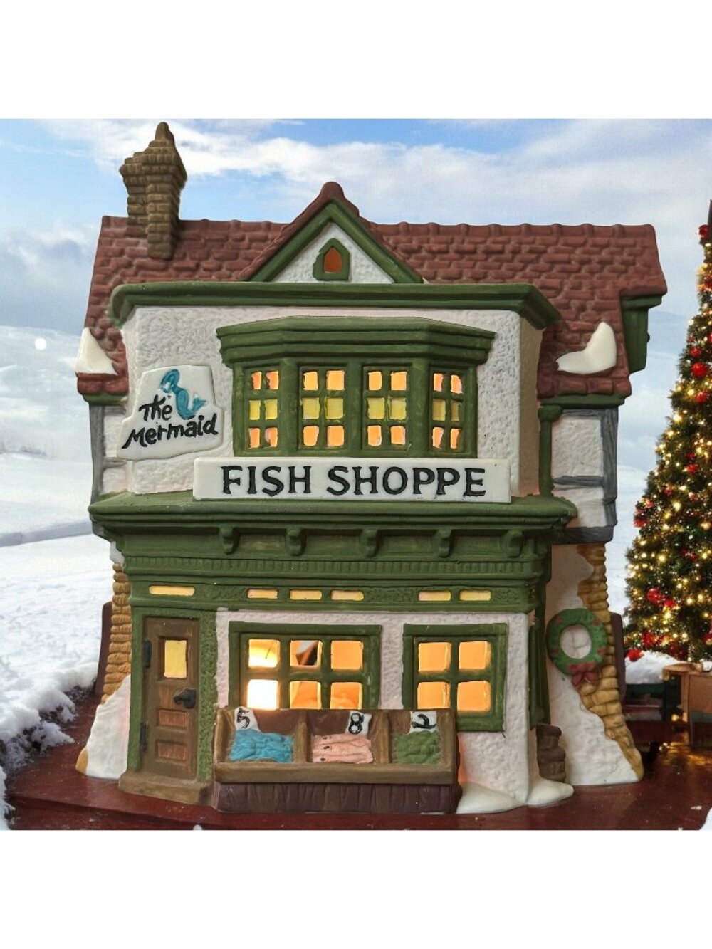 Dept 56 The Mermaid Fish Shoppe Dickens Village Lighted Building - 1988